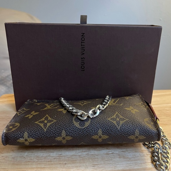 Authentic Louis Vuitton Monogram Bucket Pouch PM W Box/unbranded chain - Picture 6 of 14